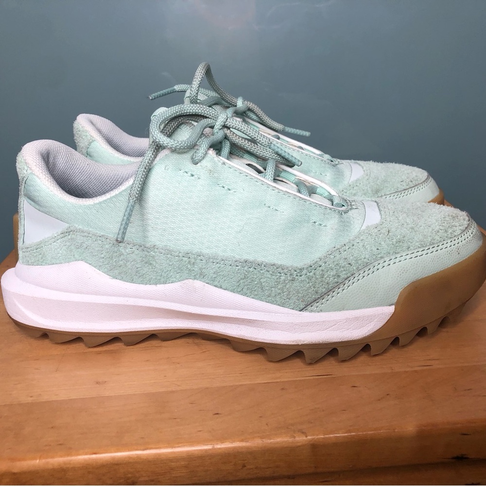 Sorel mint green sneakers